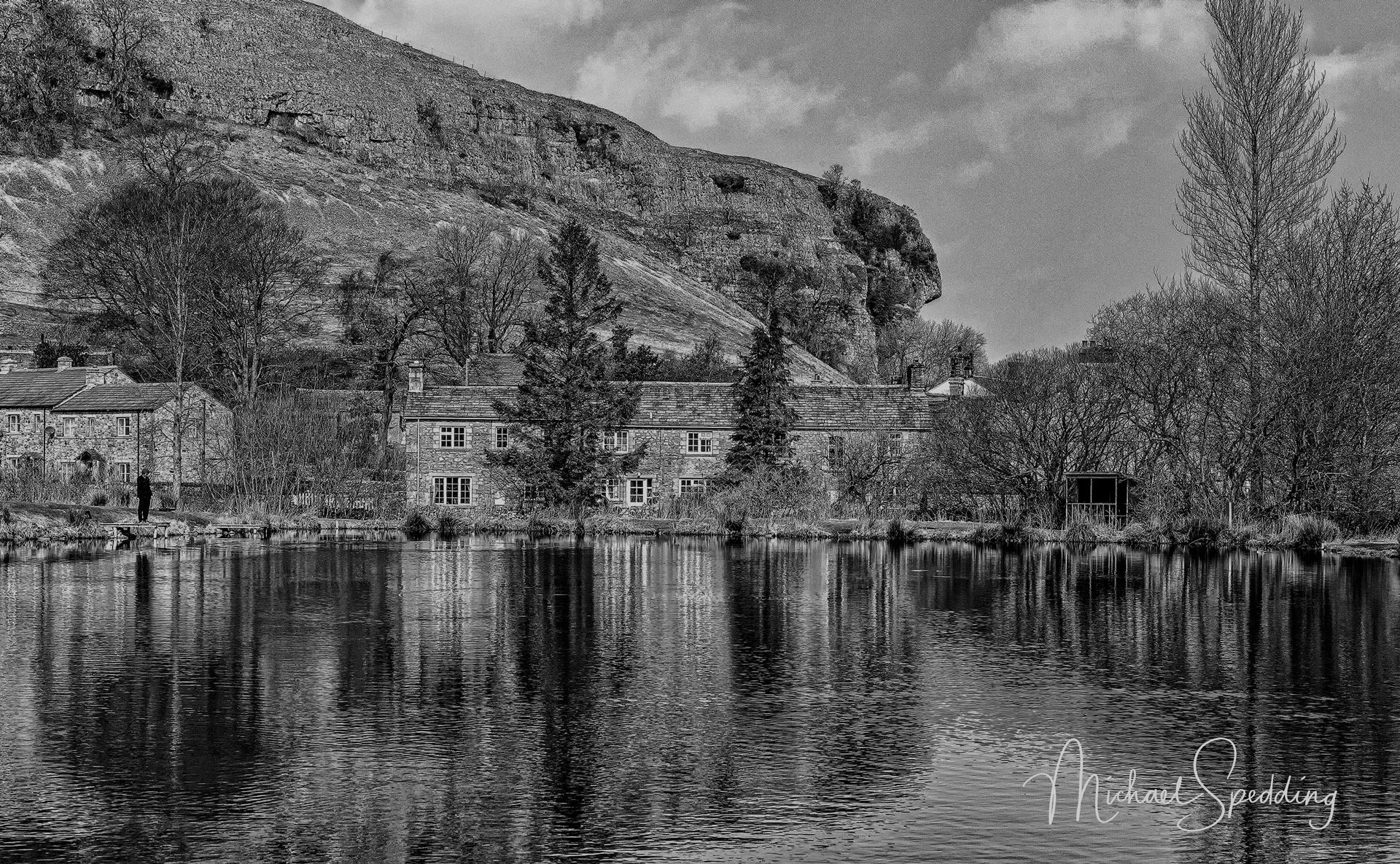 kilnsey-crag-full